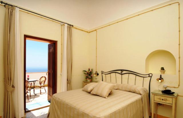 Locanda Degli Dei Praiano Exterior foto